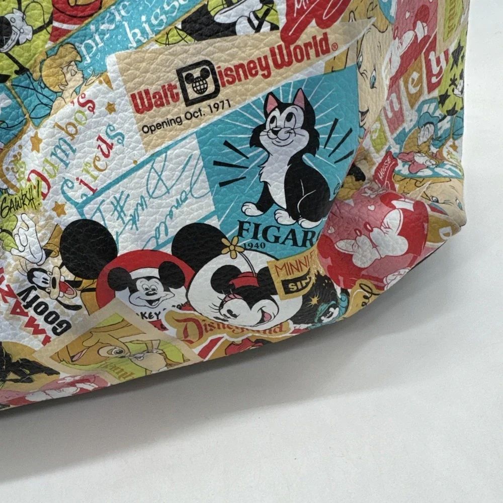 Minnie and Mickey Disney Comic Strip Purse Excellent Condition